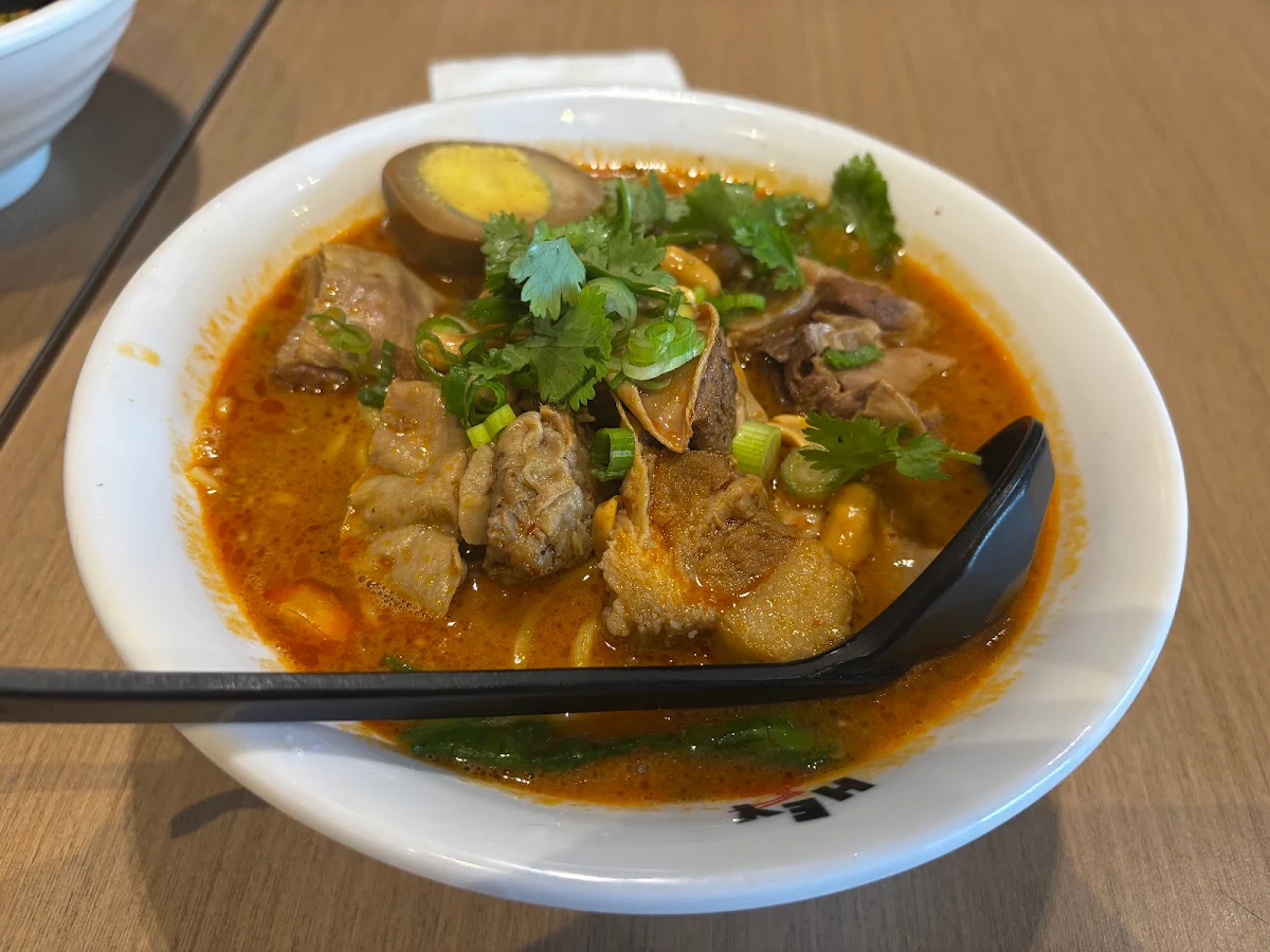 tomato and beef brisket noodle 番茄牛肉面